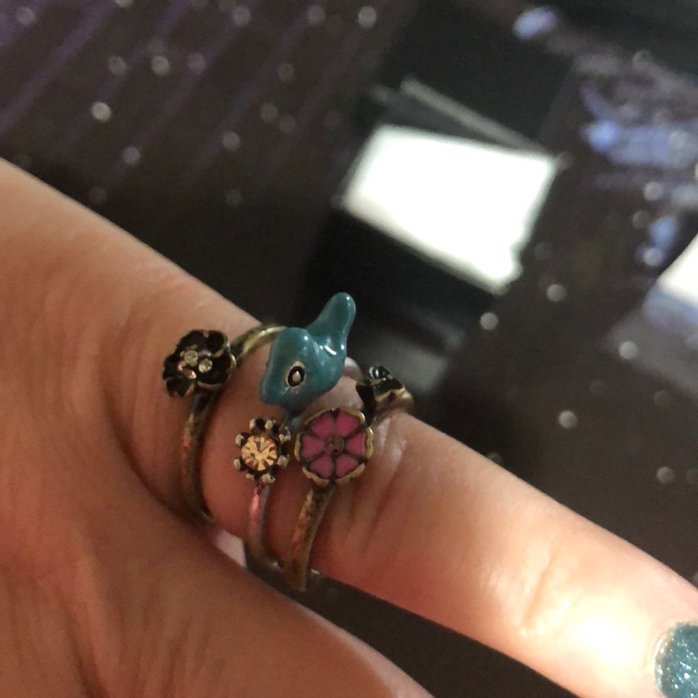 Avon ring - Picture 3 of 7
